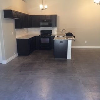 Building Photo - 2828 E 45th Ct N