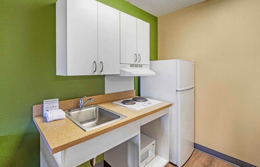 Building Photo - Furnished Studio-Sacramento - Northgate