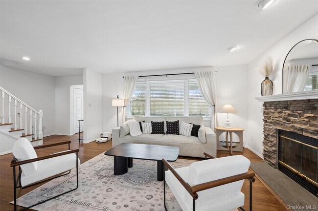 Building Photo - 97 Grant Dr