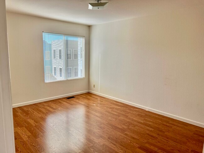 Bedroom #2 - 2025 Balboa St