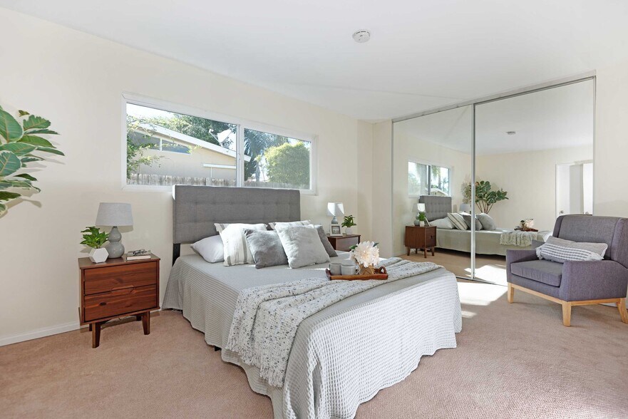 Building Photo - 2002 Missouri St