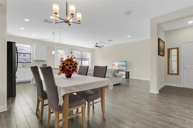 Building Photo - 1208 Payne Stewart Dr