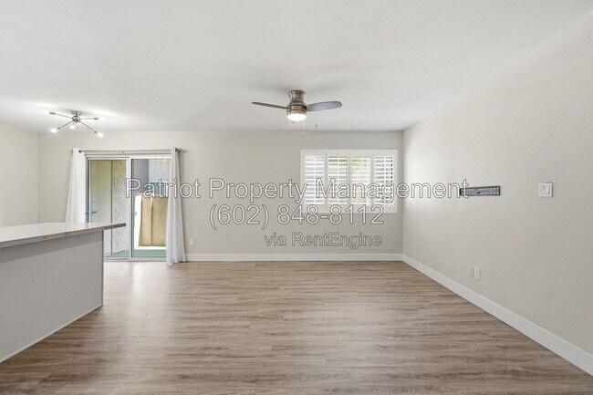Building Photo - 5525 E Thomas Rd
