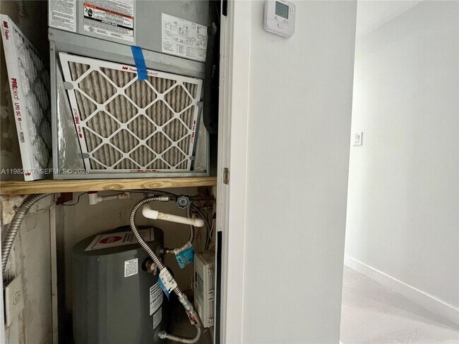 Building Photo - 8595 Sunrise Lakes Blvd