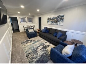 Building Photo - 627 N 41st St