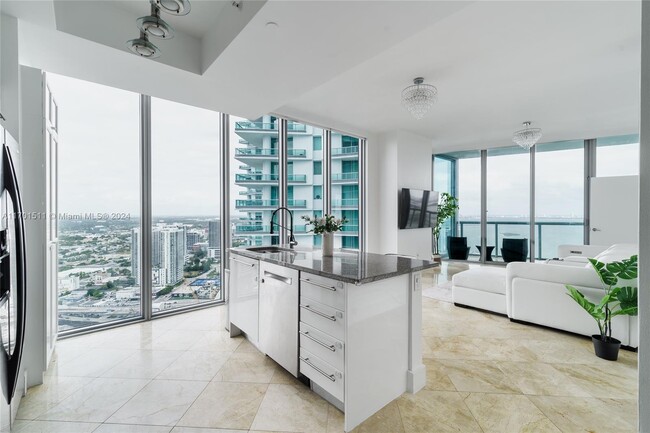 Building Photo - 888 Biscayne Blvd