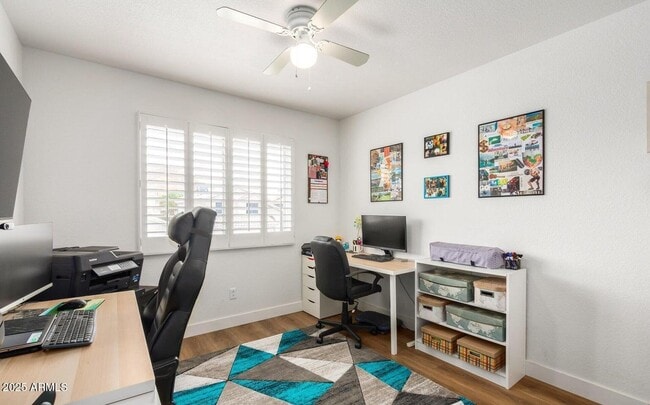 Building Photo - 4943 W Oraibi Dr
