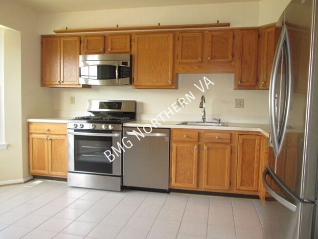 Building Photo - 21108 Twinridge Square
