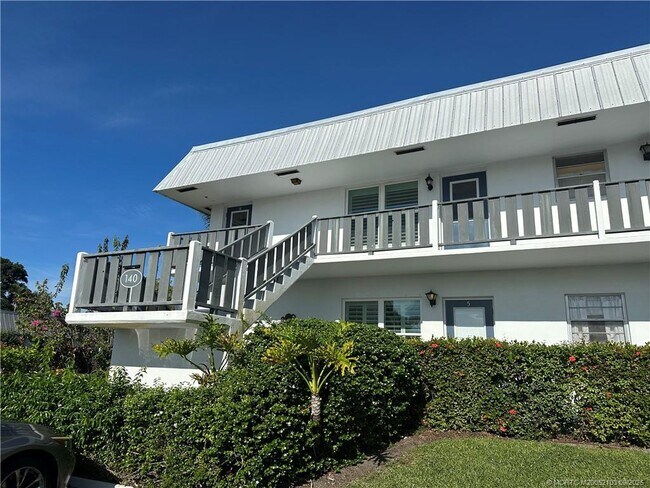 Building Photo - 2929 SE Ocean Blvd