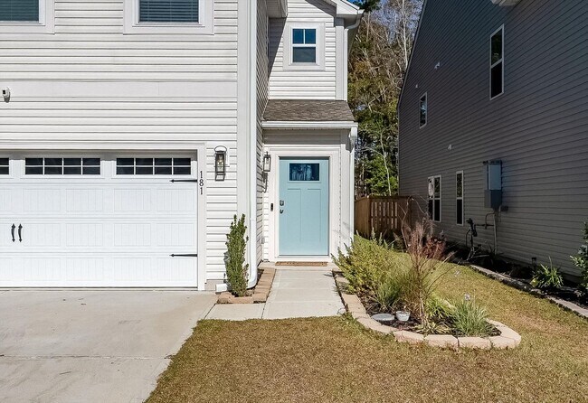 Building Photo - 181 Surfbird Rd