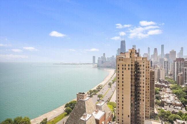 Building Photo - 1550 N Lake Shore Dr