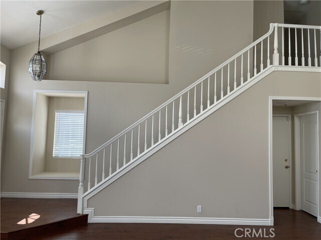 Building Photo - 7271 Kensington Dr