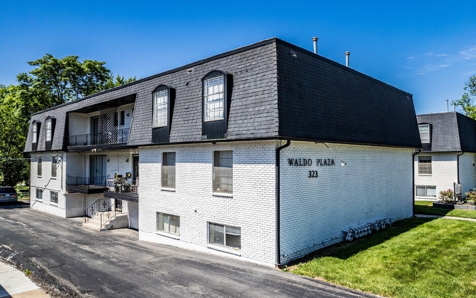 Waldo Plaza 207323 W 77th St Kansas City MO 64114 Apartment Finder
