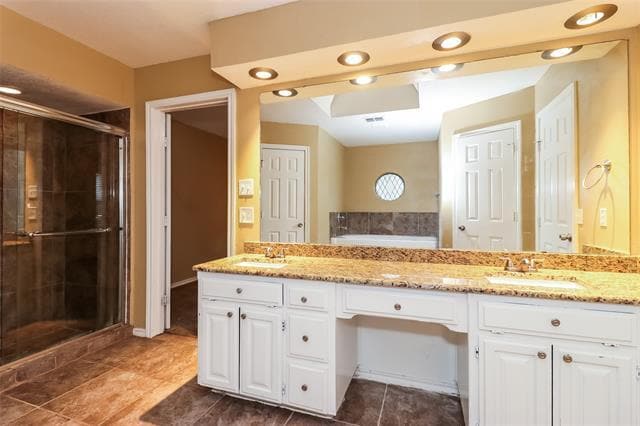 Building Photo - 1316 Spyglass Dr
