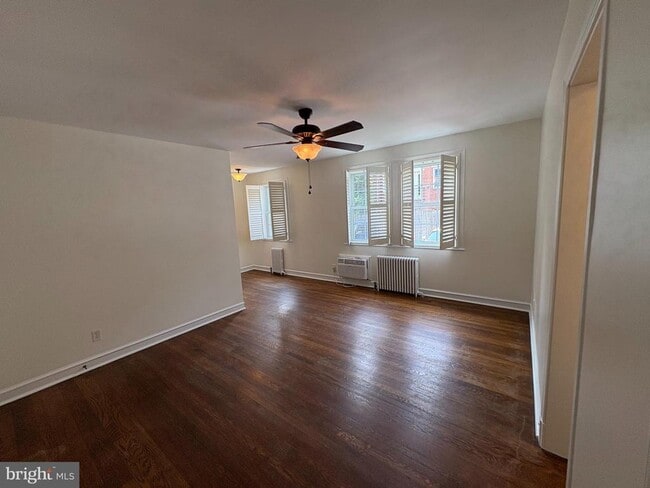 Building Photo - 410 Bashford Ln