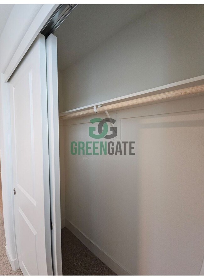 Building Photo - 3 Bedroom 2.5 Bath New Build in Lathrop! AVAILABLE NOW!!