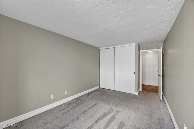Building Photo - 12900 Lake Ave