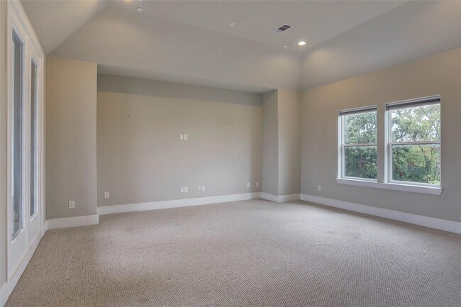 Building Photo - 4206 Eigel St