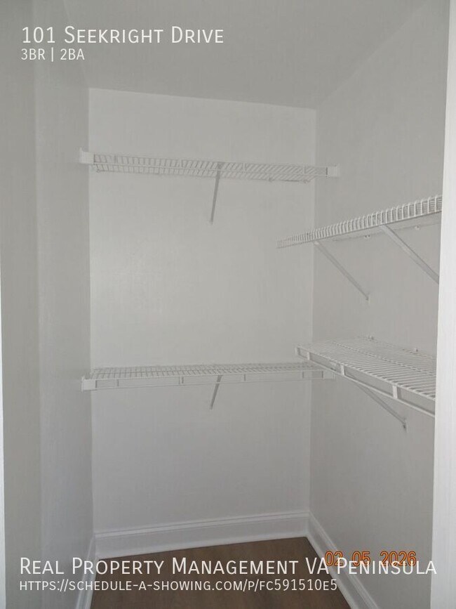 Building Photo - 101 Seekright Dr