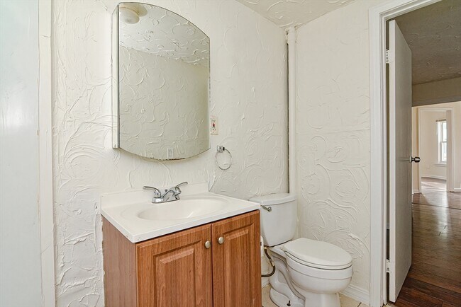 Building Photo - 59 Wilbraham Ave