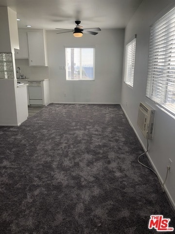 Building Photo - 744 Pier Ave