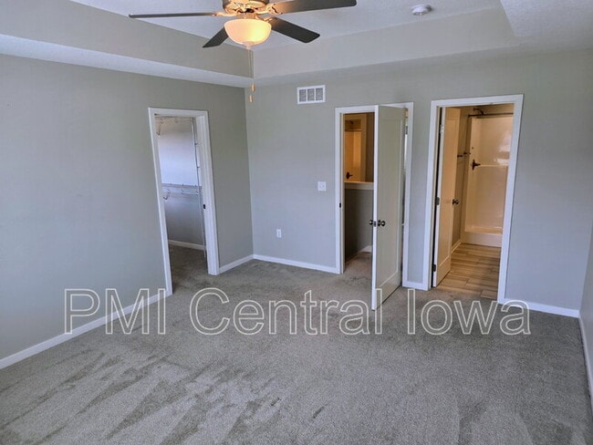 Building Photo - 9643 Turnpoint Dr