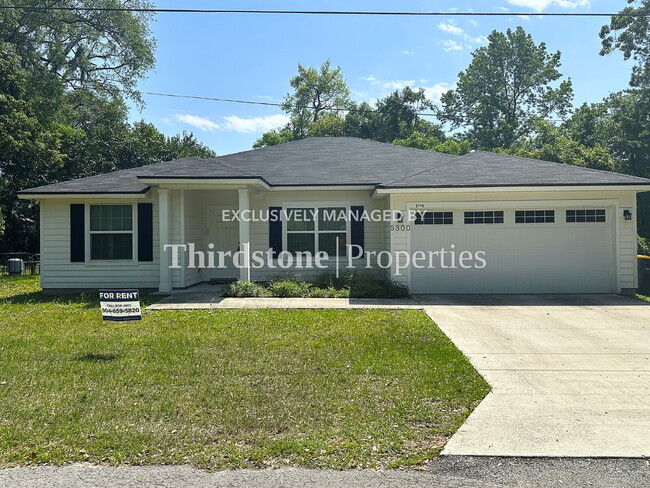 Primary Photo - 5300 Manfields Pl
