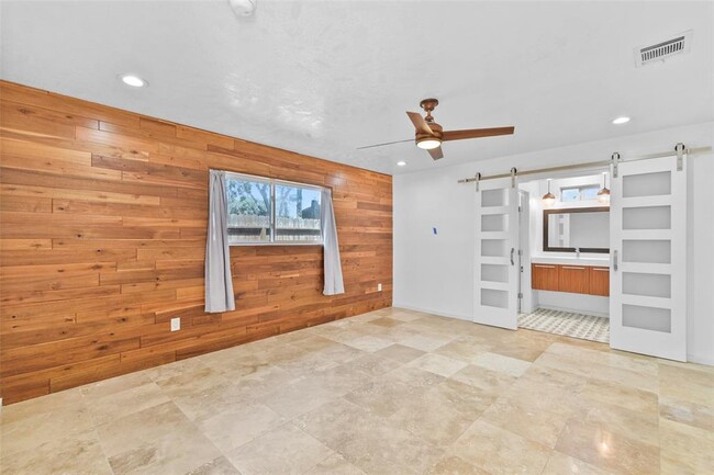 Building Photo - 13726 Wickersham Ln
