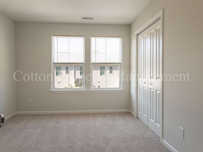 Building Photo - 9044 Laurel Bay Ln