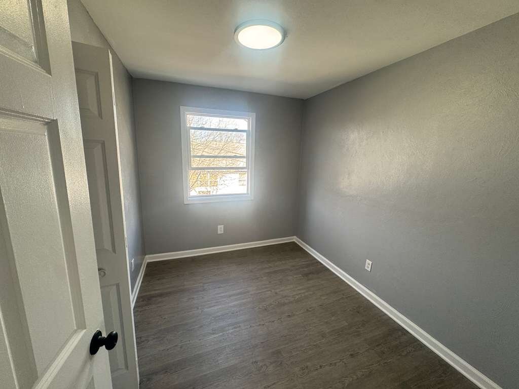 Building Photo - 1334 Juniper Dr