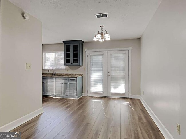 Building Photo - 968 Country Oaks Ct