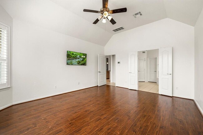 Building Photo - 2107 Pearl Bay Ct