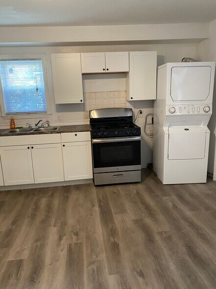 1st floor- kitchen - 36 Cork St