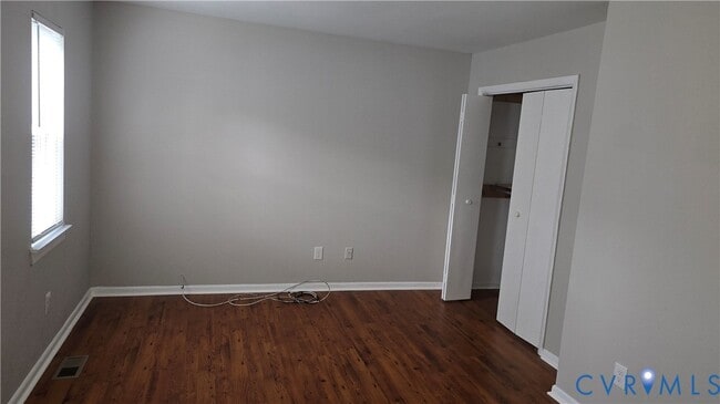 Building Photo - 500 Marbleridge Rd