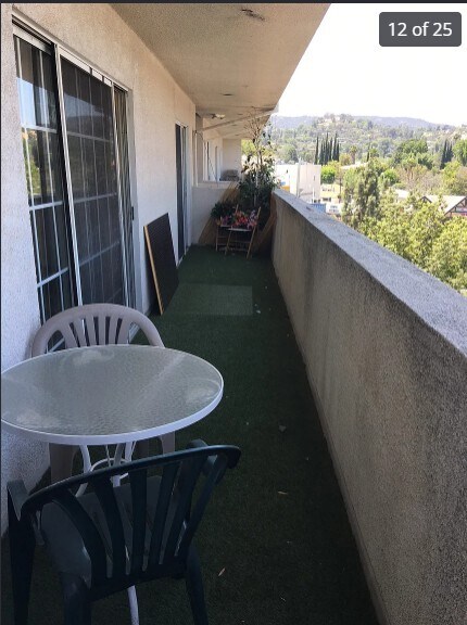 Building Photo - 5219 Newcastle Ave