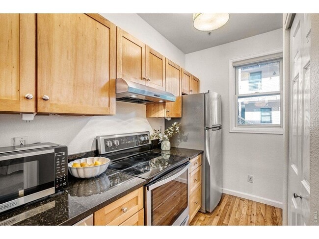 Building Photo - 2 Bed 2 Bath Condo In the Heart of Downtown Boulder!