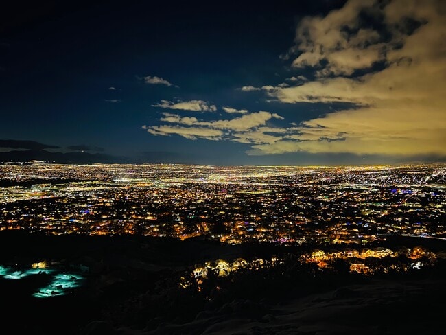 Building Photo - 1987 E Aspen Grv Ct