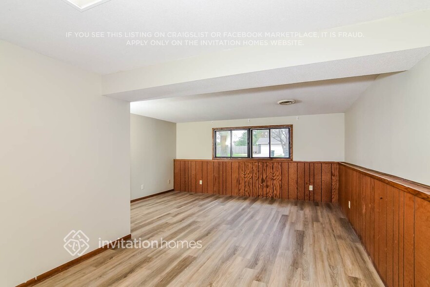 Building Photo - 8208 Russell Ave N
