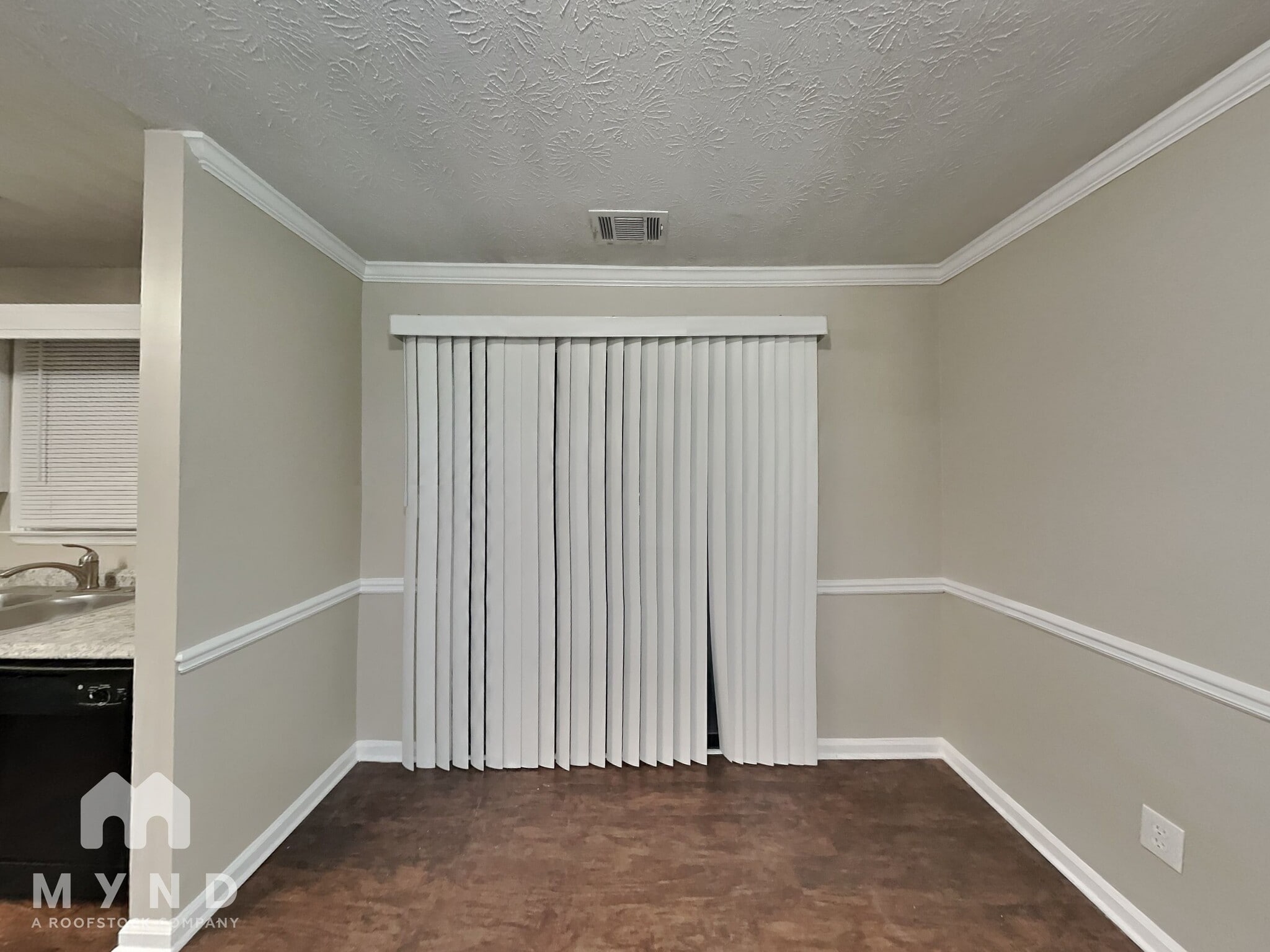 Building Photo - 717 Redland Dr