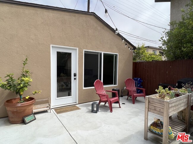 Building Photo - 12512 Rubens Ave