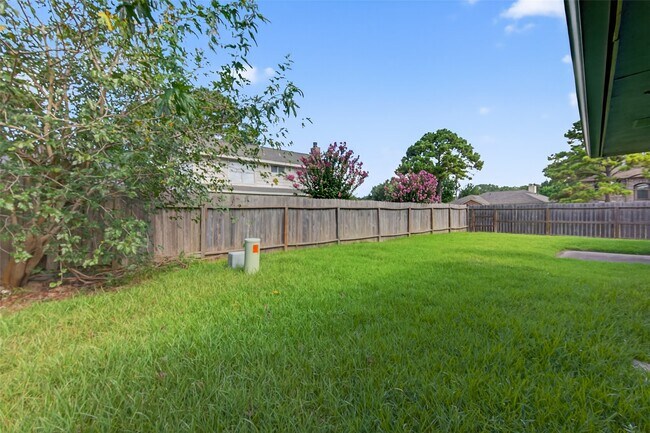 Building Photo - 22151 Birch Valley Dr