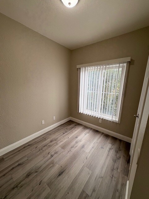 Building Photo - 1757 26th Ave