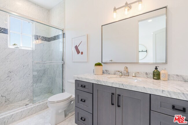 Building Photo - 11797 Chaparal St