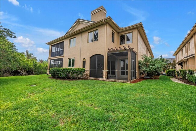 Building Photo - 651 Saxony Blvd