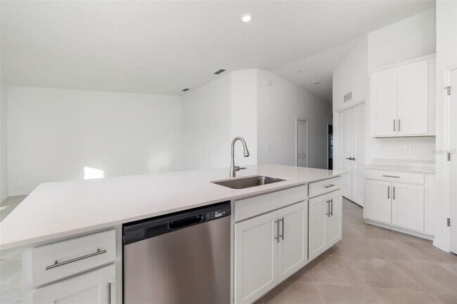 Building Photo - 19015 Scallop Lp