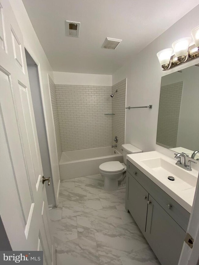 Building Photo - 10303 Appalachian Cir