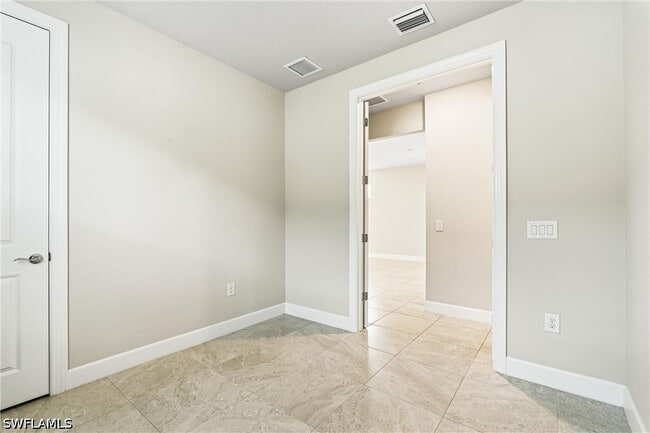 Building Photo - 2244 Yellowfin Cir