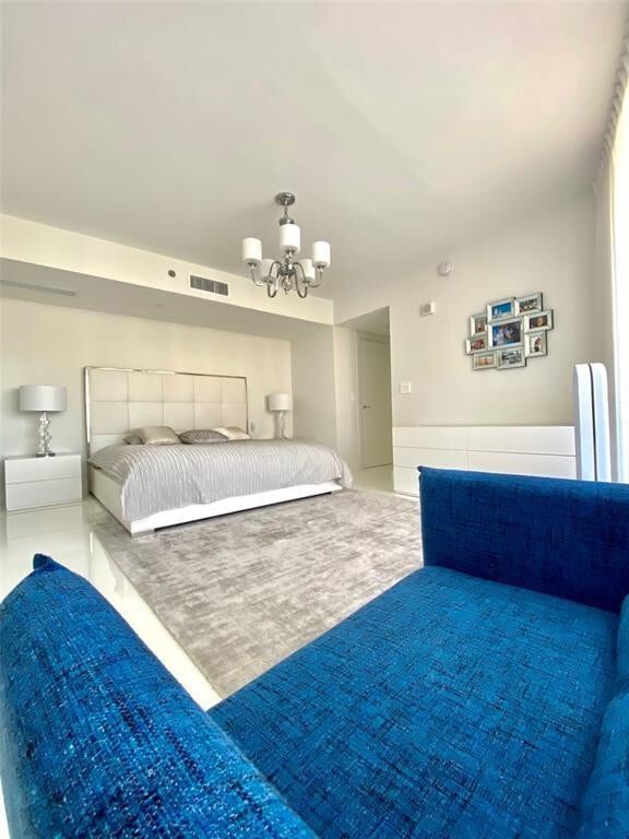 Building Photo - 17201 Collins Ave