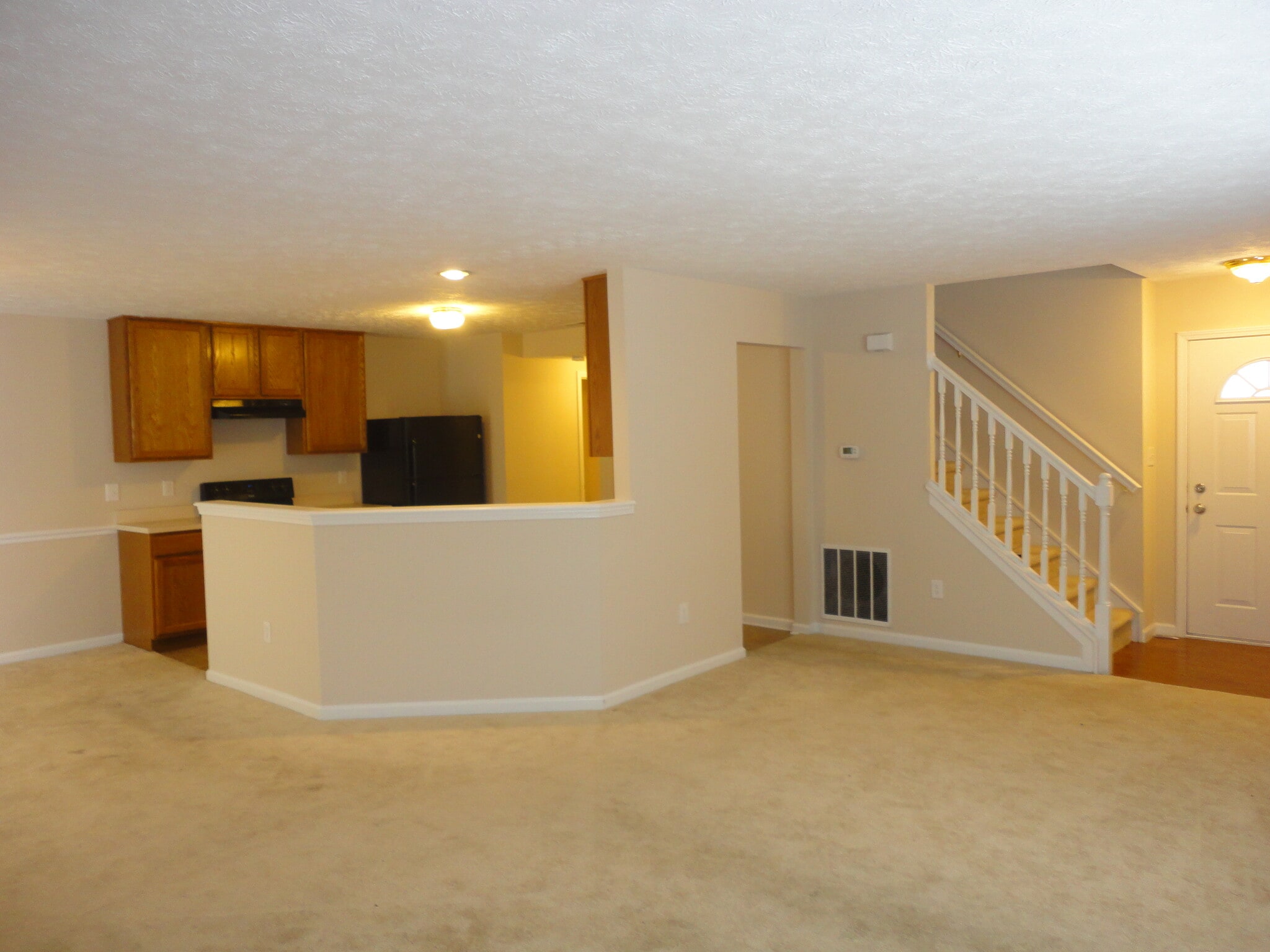 Building Photo - 2820 Dawnlake Dr