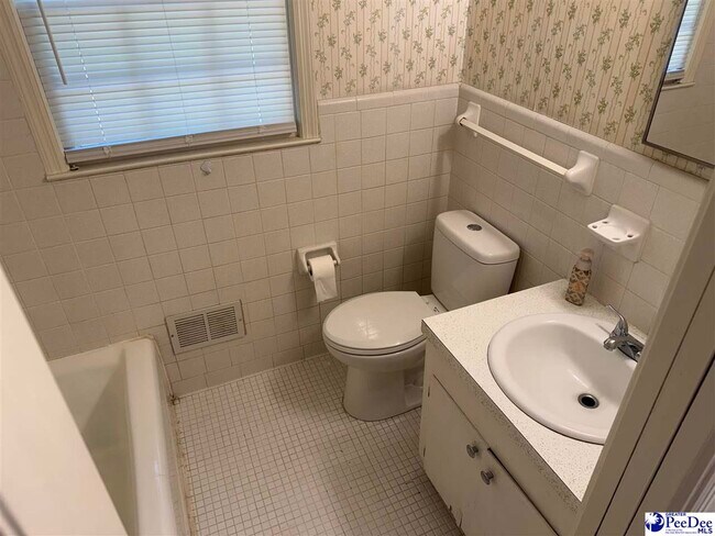 Building Photo - 1217 Rutledge Ave